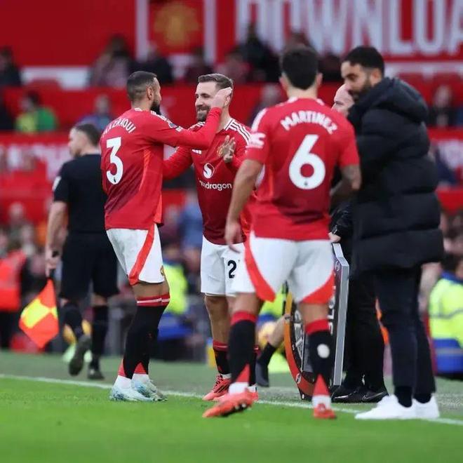 曼联中场大将伤愈复出，战布宜诺斯艾利斯独立阵容稳固