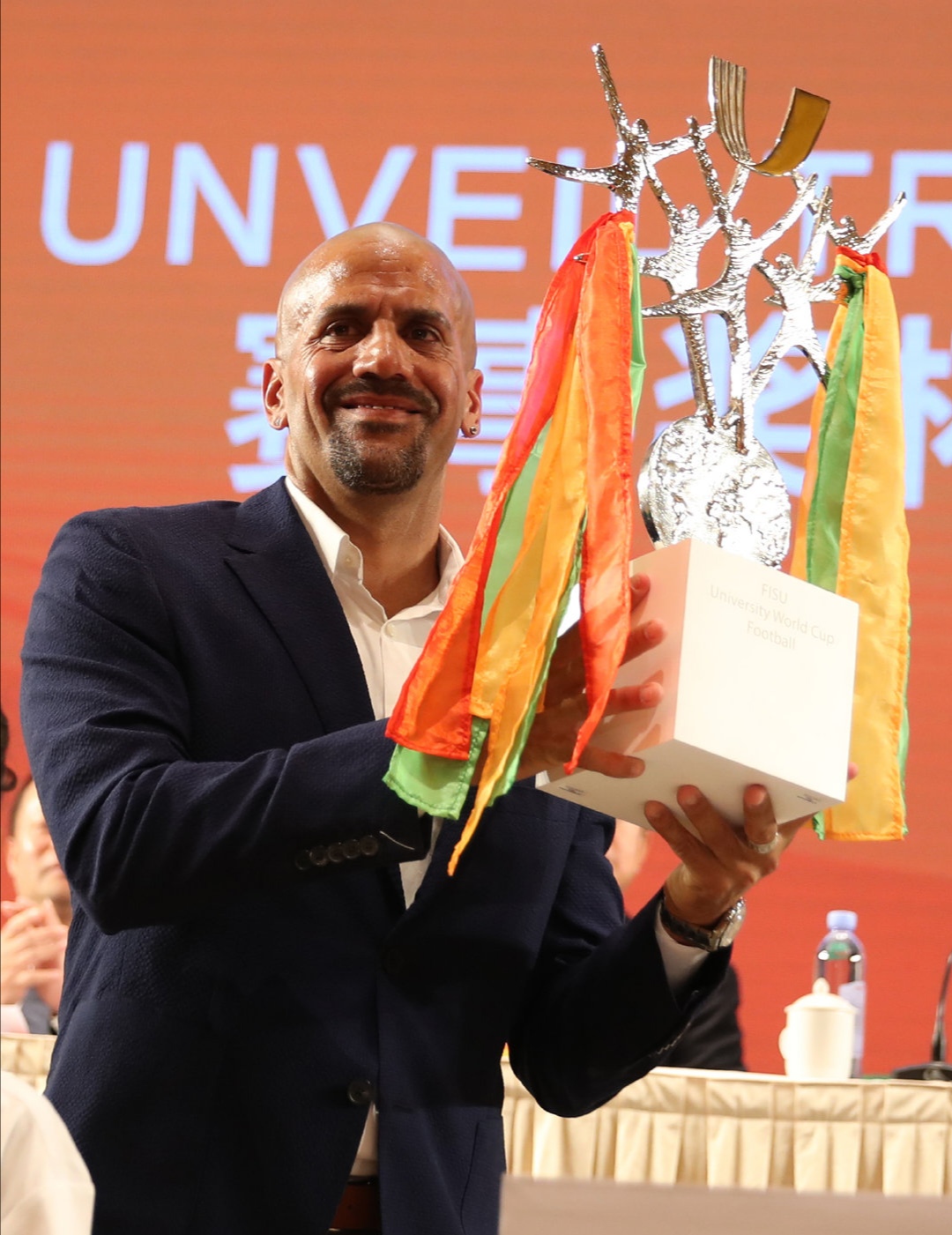 开运体育竞技-南非篮球联赛开幕,各支球队竞逐冠军荣耀的简单介绍