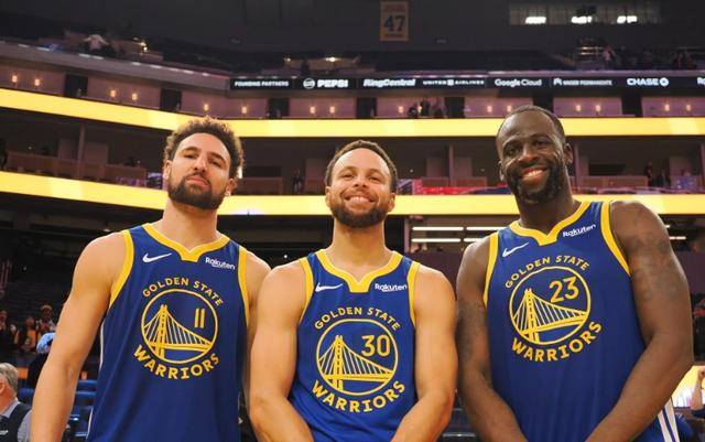 开运体育官网入口-勇士客场擒骑士,汤普森20+8