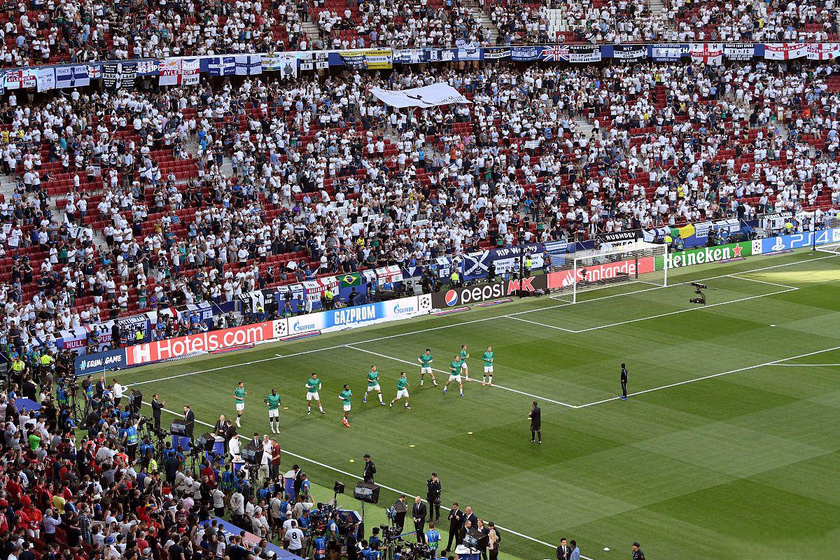 开运体育网站-关于利物浦球员发挥出色赢得球迷青睐的信息