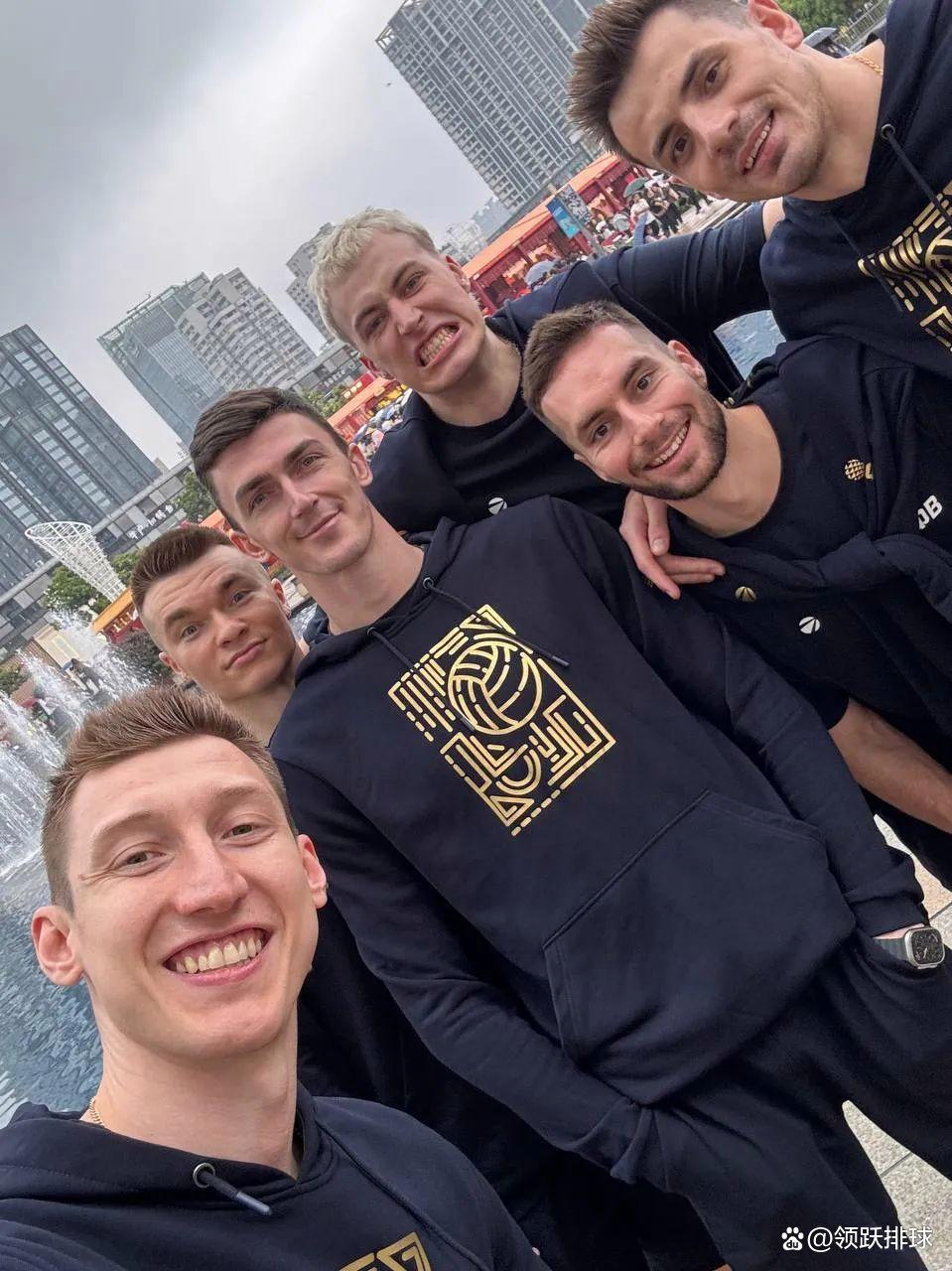 开运体育平台-俄罗斯队在对手面前表现出出色的实力,获得胜利的简单介绍