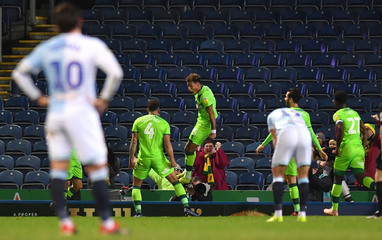 包含布莱克本连败,保持低迷状态的词条 包含布莱克本连败,保持低迷状态的词条