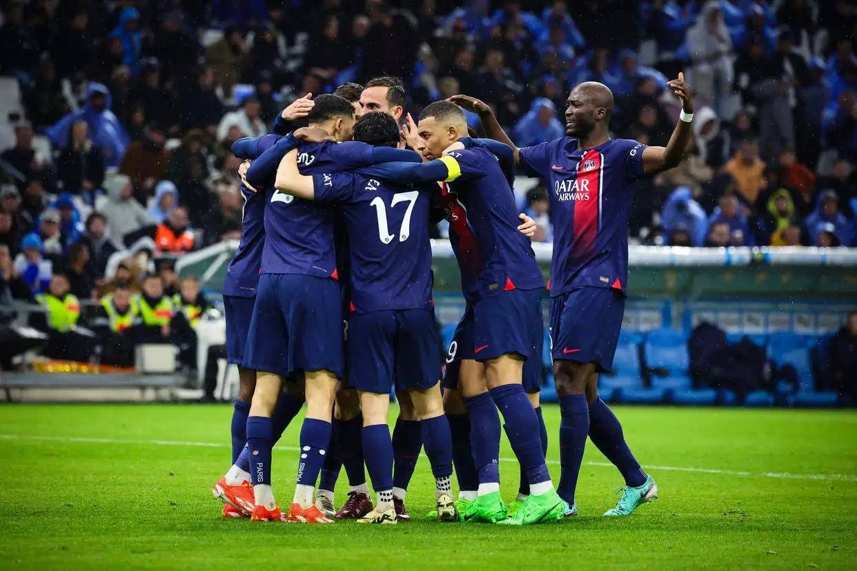 开运体育官网入口-巴黎圣日耳曼豪取胜利,晋级下一轮比赛的简单介绍